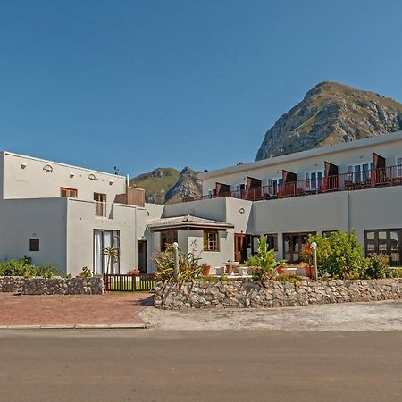 Baleens Hotel Херманус Экстерьер фото