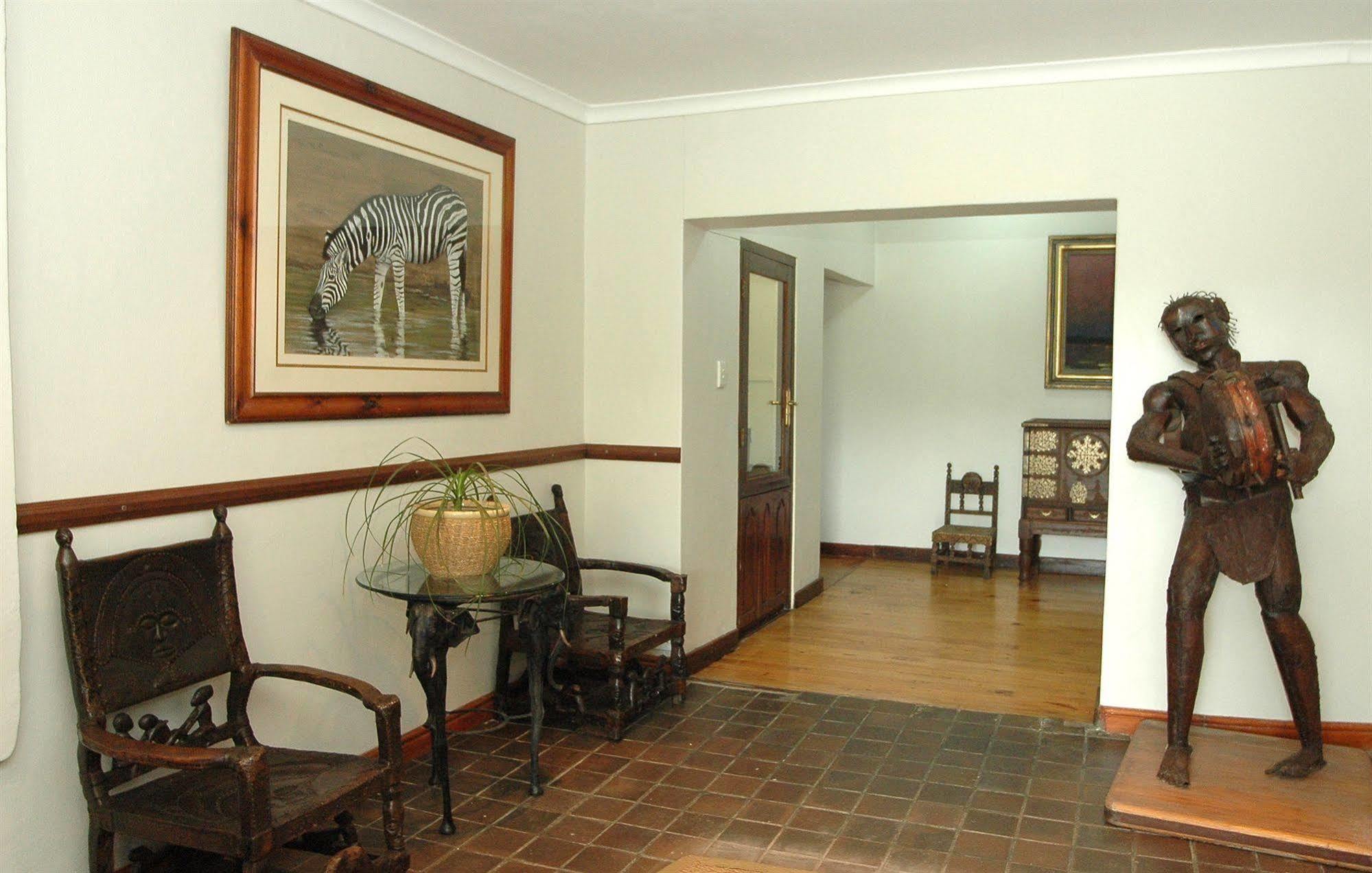 Baleens Hotel Херманус Экстерьер фото