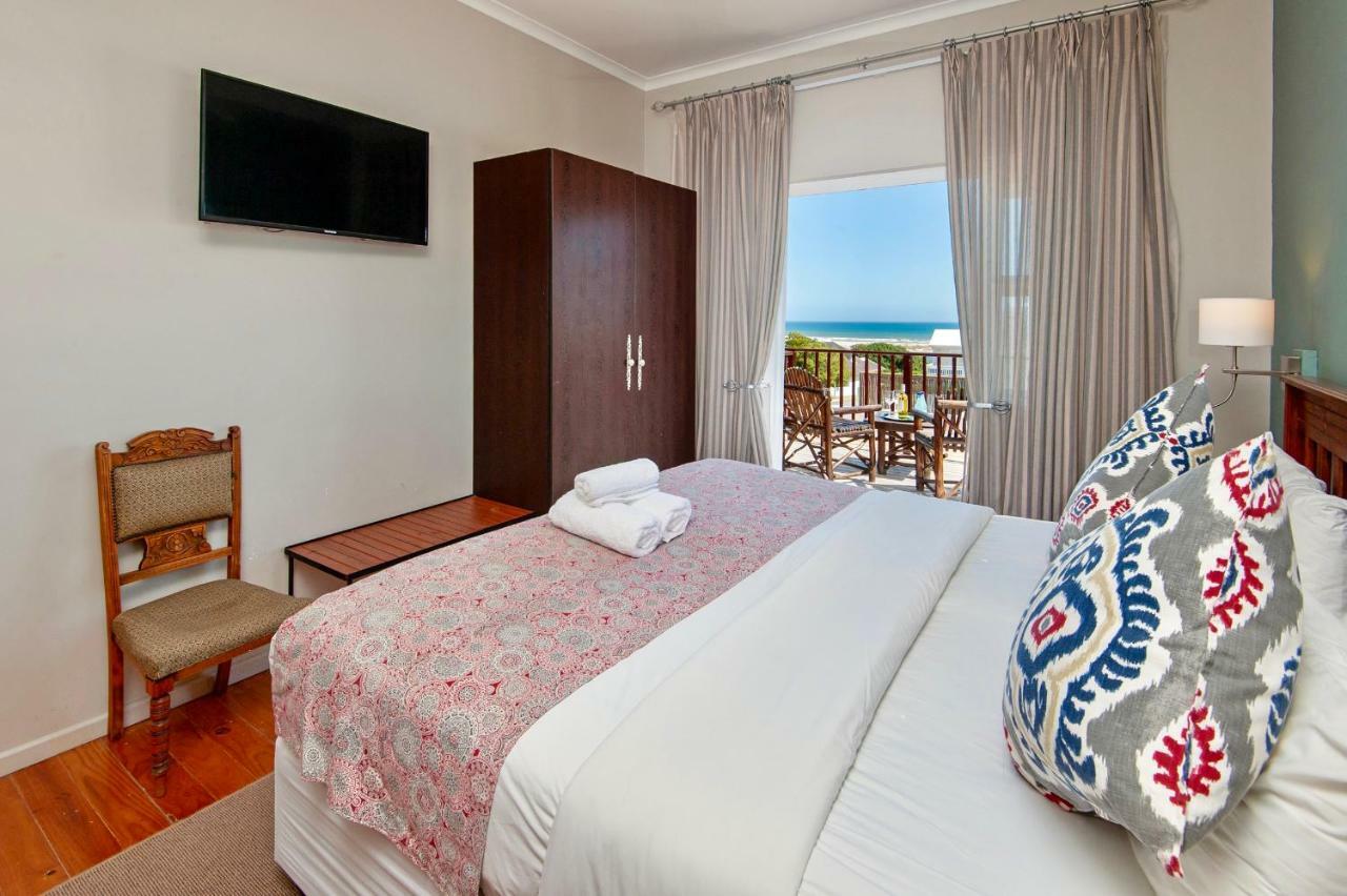 Baleens Hotel Херманус Экстерьер фото
